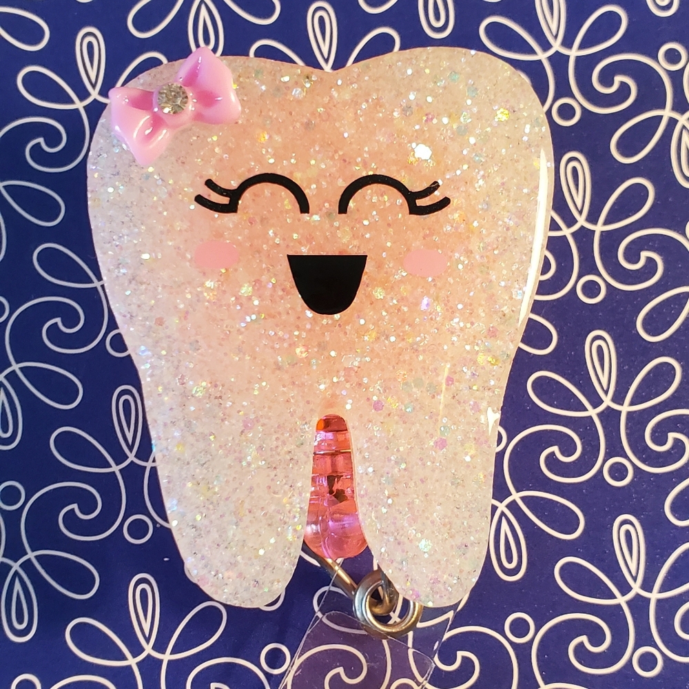 Tooth Badge Reel